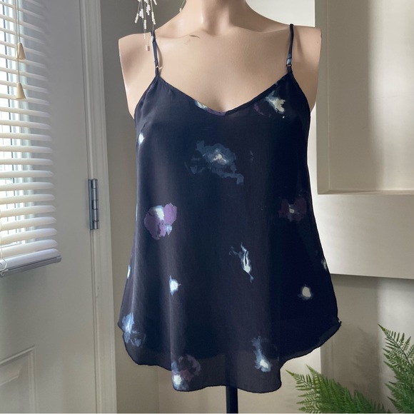 Wilfred women black floral 100% silk camisole tank top. Size XS. Used. - Picture 1 of 7